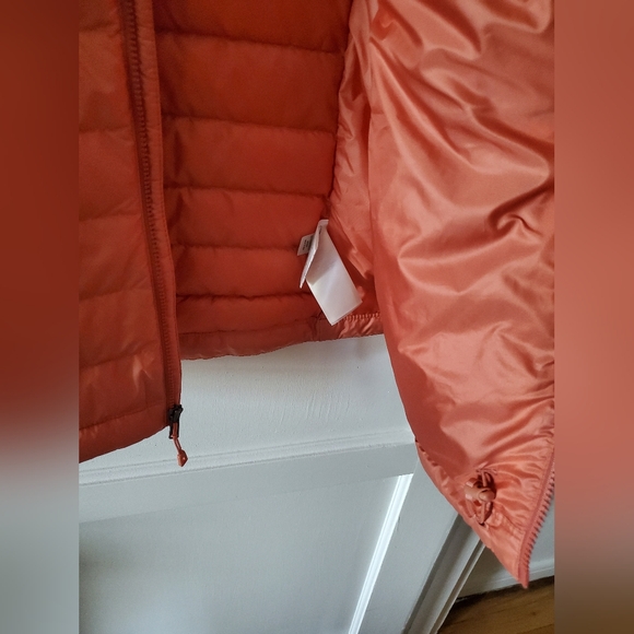 Patagonia Womens Down Sweater - Picture 7 of 9